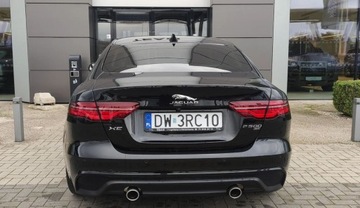 Jaguar XE Sedan Facelifting 2.0 i4P 300KM 2021 Jaguar XE XE MY22 2.0 I4 300 PS AWD Auto S 2.0 Benzyna 300KM, zdjęcie 9