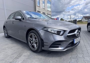 Mercedes Klasa A W177/V177 2022 Mercedes-Benz Klasa A Auto jak nowe z gwarancjaAMGfull ledalu18hybryd 218KM, zdjęcie 3