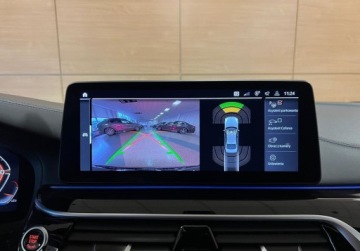 BMW Seria 5 G30-G31 M5 Limuzyna Facelifting 4.4 M550i 530KM 2022 BMW Seria 5 Pelna oferta na R-CARS.pl 4.4 Benzyna 530KM, zdjęcie 26