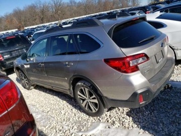 Subaru Outback V Crossover Facelifting 2.5i 175KM 2019 Subaru Outback 2019, 2.5L, 4x4, po gradobiciu, zdjęcie 1