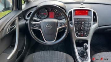 Opel Astra J Hatchback 5d 1.7 CDTI ECOTEC 110KM 2010 Opel Astra Pisemna roczna gwarancja , fajny stan ,mozliwa zamiana 1.7, zdjęcie 7