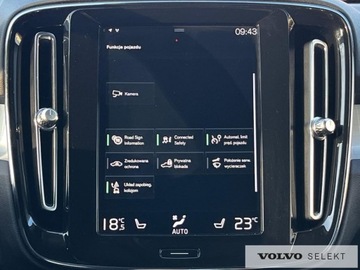 Volvo XC40 Crossover 1.5 T3 163KM 2021 Volvo XC 40 FV23% T3 Momentum Pro LED BLIS Tempoma, zdjęcie 17