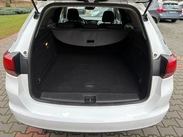 Opel Astra K Sports Tourer 1.4 Turbo 150KM 2017 Opel Astra kombi 1.4 150 KM Climatronic FV23%, zdjęcie 24