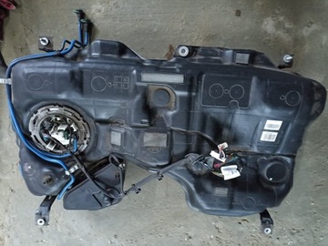 MERCEDES W117 W176 CLA CLA45 A45 ČERPADLO PALIVA NÁDRŽ