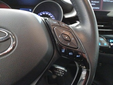 Toyota C-HR I Crossover Facelifting 1.8 Hybrid 122KM 2023 Toyota C-HR 1.8 Hybrid GPF Comfort 1.8 Hybrid GPF, zdjęcie 17
