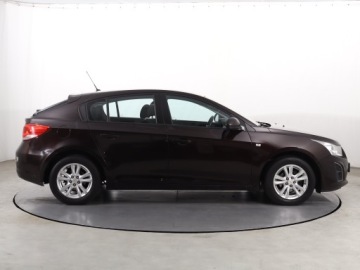 Chevrolet Cruze Hatchback 5d 1.8 16V DOHC 141KM 2013 Chevrolet Cruze 1.8 i 16V, Salon Polska, zdjęcie 5
