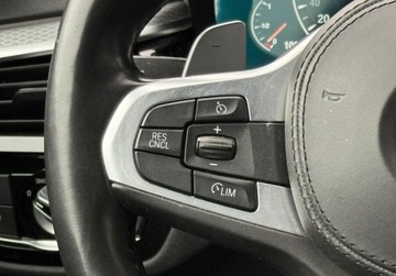 BMW Seria 5 G30-G31 Touring 520d 190KM 2019 BMW Seria 5 520d M Pakiet 190KM Keyless Display Key HeadUp 2.0 Diesel 190KM, zdjęcie 16