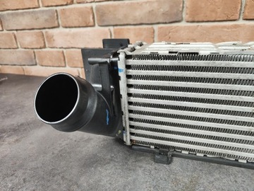 BMW X3 F25 X4 F26 N57 3.0D CHLADIČ VZDUCHU INTERCOOLER 7823571