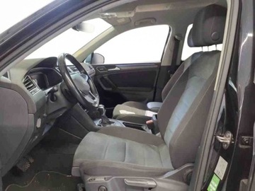 Volkswagen Tiguan Allspace SUV Facelifting 2.0 TSI 190KM 2022 Volkswagen Tiguan Allspace 2.0 TSI 190KM 4x4, DSG, Gwarancja, Serwis ASO,, zdjęcie 5