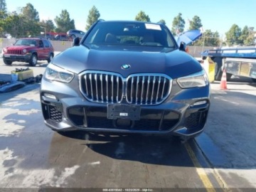 BMW X5 G05 2019 BMW X5 2019 BMW X5 xDrive50i Sports Activity Vehicle 4.4 Benzyna 465KM, zdjęcie 1