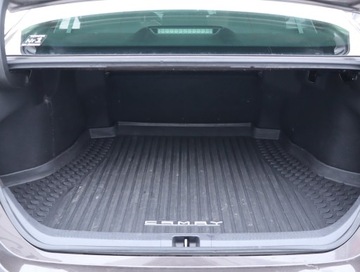 Toyota Camry IX Sedan 2.5 Hybrid Dynamic Force 218KM 2019 Toyota Camry 2.5 Hybrid, Salon Polska, Serwis ASO, zdjęcie 12