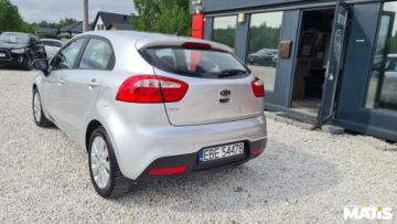 Kia Rio III Hatchback 3d 1.4 DOHC CVVT 109KM 2011 Kia Rio 1.4benz 109KM manual 6 biegow klima el szyby 1.4 Benzyna 109KM, zdjęcie 36