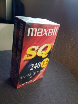 Кассеты VHS 2 шт. МАКСВЕЛЛ КВ. 240