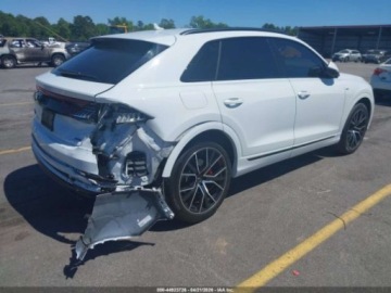 Audi Q8 2021 Audi Q8 2021 AUDI Q8 PRESTIGE 55 TFSI QUATTRO TIPTRONIC 3.0 Benzyna 335KM, zdjęcie 4