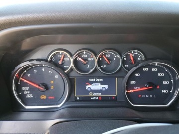 Chevrolet Silverado II 2021 Chevrolet Silverado C1500 RST 2021 5.3l 5.3 Benzyna 355KM, zdjęcie 9