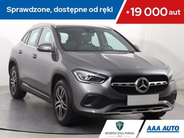 Mercedes GLA II Off-roader 1.3 200 163KM 2020 Mercedes GLA GLA 200, Salon Polska, Serwis ASO