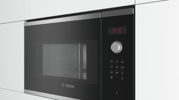 Микроволновая печь Bosch BFL553MS0.