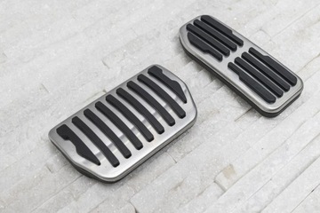 VRSTVA  NA PEDÁLY JAGUAR XE X760 2015+ T2H3746