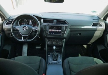 Volkswagen Tiguan II SUV 2.0 TDI 150KM 2017 Volkswagen Tiguan Volkswagen Tiguan 2.0 Diesel 150KM, zdjęcie 22