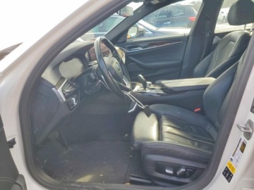 BMW Seria 5 G30-G31 2021 BMW Seria 5 530xi 2021 2.0 Benzyna 248KM, zdjęcie 7