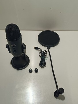 Микрофон Logitech G Blue Yeti Gaming Streaming Kit
