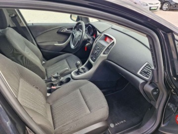 Opel Astra J Hatchback 5d 1.6 Twinport ECOTEC 115KM 2011 Opel Astra Sliczna 1.6 b Doinwestowana Bezwypadkowa Zarejestrowana Gwaranc, zdjęcie 20