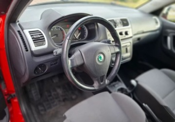 Skoda Fabia II Hatchback 1.4 i 16V 85KM 2008 Skoda Fabia Super stan techniczny 1.4 Benzyna 86KM, zdjęcie 6