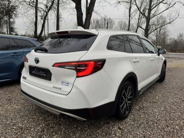 Toyota Corolla XII TS Kombi 2.0 Hybrid Dynamic Force 184KM 2021 Toyota Corolla 2.0HSD184KM TREK Full Led El. klapa, zdjęcie 4