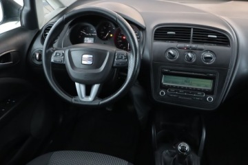 Seat Altea XL 1.6 TDI CR 105KM 2010 Seat Altea XL 1.6 TDI, HAK, Klima,ALU, El. szyby, zdjęcie 6