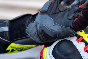 Мотоциклетные перчатки SHIMA ST-3 MEN + БЕСПЛАТНАЯ ПОДАРОК