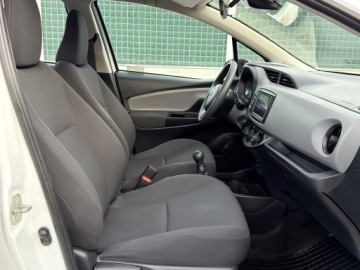 Toyota Yaris III Hatchback 5d Facelifting 2017 1.0 VVT-i 72KM 2020 TOYOTA YARIS 1.0 Life KRAJOWA BEZWYPADKOWA I WŁAŚCICIEL, zdjęcie 7