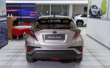 Toyota C-HR I Crossover 1.8 Hybrid 122KM 2019 Toyota C-HR 1.8 Hybrid Selection 1.8 Hybryda 122KM, zdjęcie 4