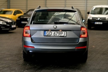 Skoda Octavia II Kombi Facelifting 1.6 TDI CR DPF 105KM 2013 Škoda Octavia Skoda Octavia 1.6 TDI 105KM Klima, zdjęcie 29