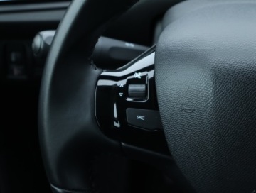 Peugeot 308 II SW Facelifting 1.5 BlueHDI 130KM 2019 Peugeot 308 1.5 BlueHDi, Salon Polska, Serwis ASO, zdjęcie 18