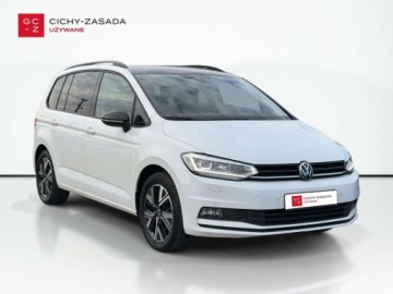 Volkswagen Touran III 1.5 TSI EVO 150KM 2022 Volkswagen Touran Touran, Ogrzewanie Postojowe, Hak, Asystenci, Kamera, 1.5, zdjęcie 6