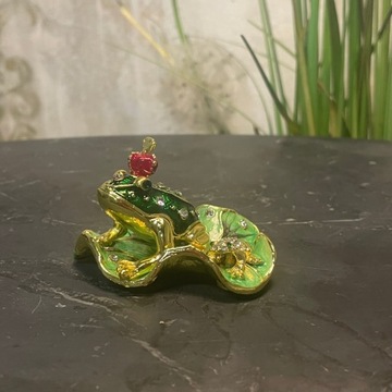 Unikatowa Szkatułka Faberge Żaba w Koronie Bogato Zdobiona