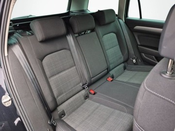 Volkswagen Passat B8 Variant Facelifting 2.0 TDI SCR 150KM 2022 Volkswagen Passat Variant FULL LEDDSG Masaze Virtual HAK Faktura VAT, zdjęcie 30