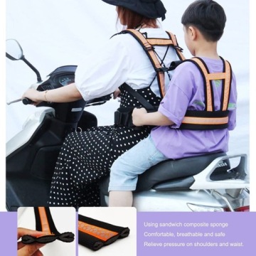 РЕМЕНЬ БЕЗОПАСНОСТИ РЕБЕНКА ДЛЯ МОТОЦИКЛА, СКУТЕРА - ЗЕЛЕНЫЙ