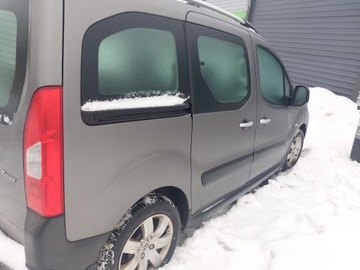 Peugeot Partner II 2011 PEUGEOT PARTNER 2011 5-cio osobowy zadbany, bezwypadkowy stan bardzo dobry, zdjęcie 3