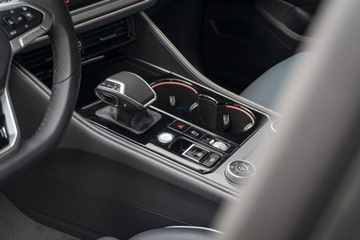 Volkswagen Touareg III SUV Facelifting 3.0 V6 TSI 340KM 2024 Volkswagen Touareg R-Line 3.0 V6 TFSI 4Motion, zdjęcie 21