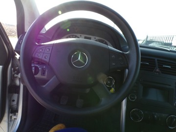 Mercedes Klasa B W245 180 CDI 109KM 2011 MERCEDES B -KLASA 2.0 CDI 109 KM ZAREJESTROWANY ZAMIANA, zdjęcie 19