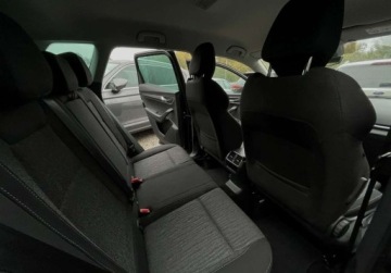 Skoda Karoq Crossover 1.6 TDI 115KM 2018 Skoda Karoq 1.6 TDI DSG GWARANCJA BEZWYPADKOWY kamera navi 1.6, zdjęcie 15