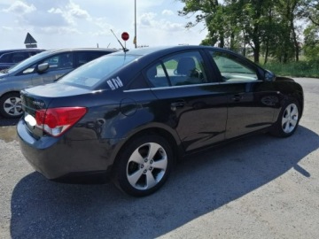 Chevrolet Cruze 2009 Chevrolet Cruze 2.0 Diesel 163km lekko uszkodzony, zdjęcie 9
