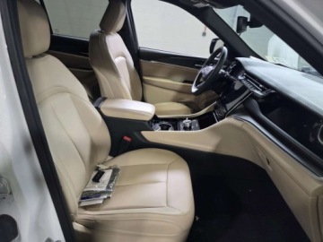 Jeep Grand Cherokee V 2023 Jeep Grand Cherokee Limited 2023 3.6 Benzyna 293KM, zdjęcie 16