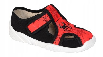 ОБУВЬ ДЛЯ МАЛЬЧИКОВ ДЛЯ ДЕТСКОГО САДА ТАПОЧКИ ДЛЯ МАЛЬЧИКОВ ПОЛЬСКИЕ ZETPOL 26