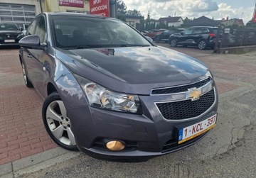 Chevrolet Cruze Hatchback 5d 1.8 16V DOHC 141KM 2012 Chevrolet Cruze Benzynaautomatserwisprosto z Niemic 1.8 Benzyna 141KM