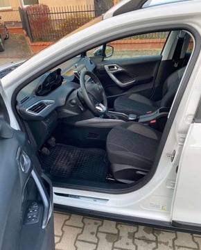 Peugeot 2008 I SUV Facelifting 1.2 PureTech 82KM 2017 Peugeot 2008 Peugeot 2008 PureTech 82 Style 1.2 Benzyna 82KM, zdjęcie 16