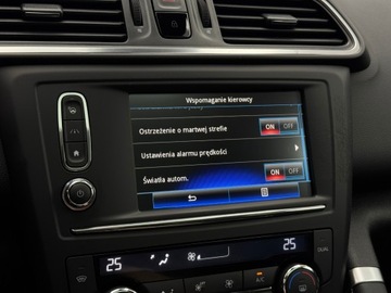 Renault Kadjar Crossover 1.2 Energy TCe 130KM 2016 Renault Kadjar Intens / Panorama / Kamera / Nawiga, zdjęcie 33