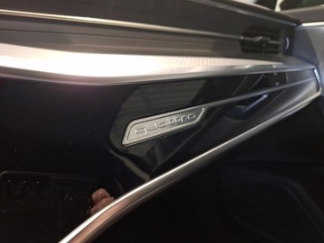 Audi A6 C8 Avant 2.0 40 TDI 204KM 2021 Audi A6 Avant Matrix LED Car Play Android Auto 2.0 Diesel 204KM, zdjęcie 34