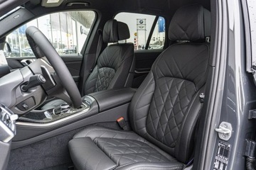 BMW X5 G05 SUV Facelifting 3.0 30d 298KM 2025 BMW X5 xDrive30d Dostępny od ręki!, zdjęcie 10